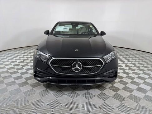 New 2026 Mercedes-Benz E 350 4MATIC Sedan image 2