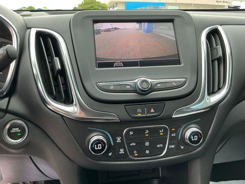 Used 2022 Chevrolet Equinox LT image 8