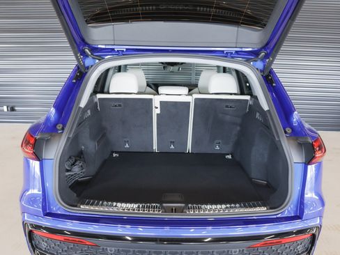 New 2026 Audi Q5 Premium AWD/4WD image 12