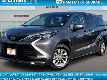 Used 2024 Toyota Sienna LE