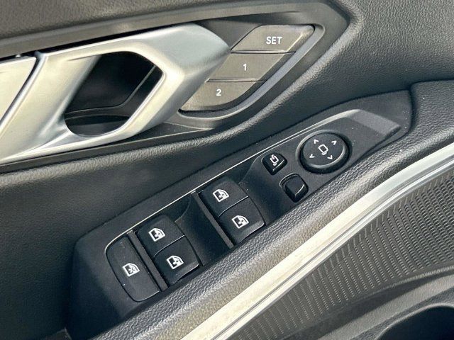 Used 2023 BMW 330e xDrive AWD/4WD image 25