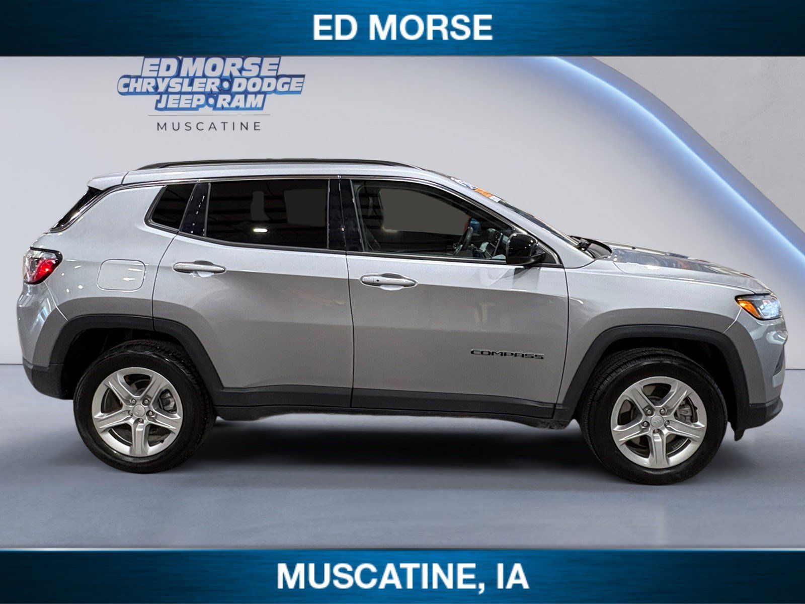 Used 2024 Jeep Compass Latitude AWD/4WD image 6