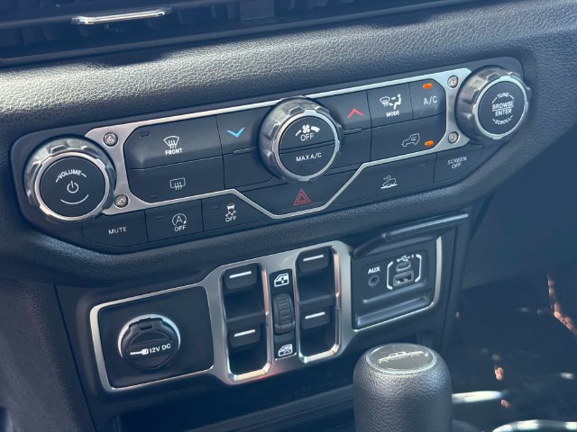 New 2026 Jeep Gladiator Sport AWD/4WD image 22