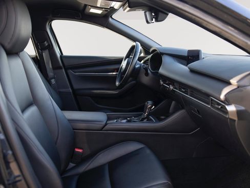 Used 2022 MAZDA MAZDA3 s image 15