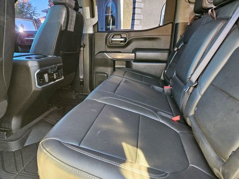 Used 2020 Chevrolet Silverado 1500 LTZ w/ LTZ Plus Package image 11