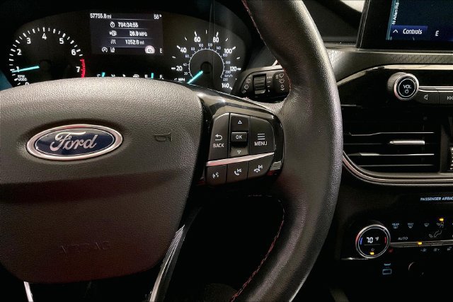 Used 2021 Ford Escape SEL w/ SEL Stealth AWD Package image 21