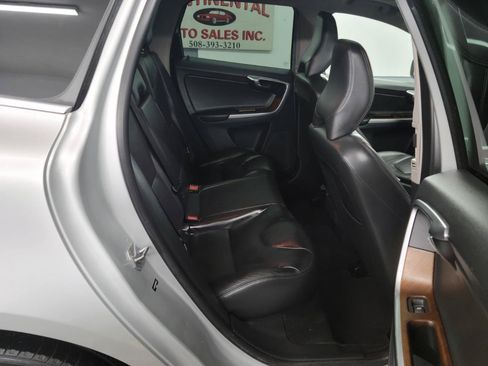 Used 2017 Volvo XC60 T5 Inscription AWD/4WD image 13