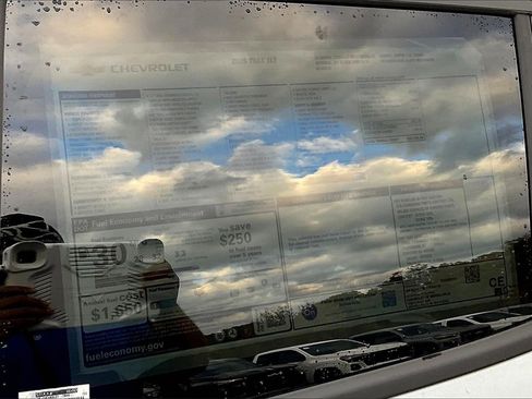 New 2026 Chevrolet Trax LT image 16