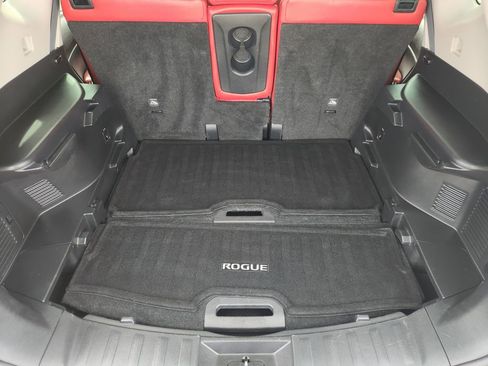 Used 2020 Nissan Rogue S FWD image 22