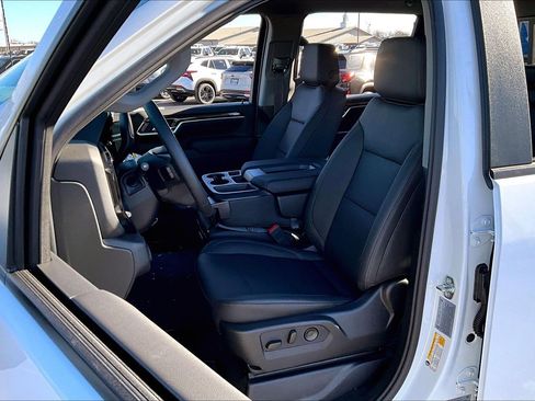 New 2026 Chevrolet Silverado 3500 LT w/ All Star Edition image 9