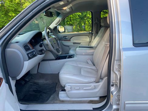 Used 2012 GMC Yukon SLT AWD/4WD image 9
