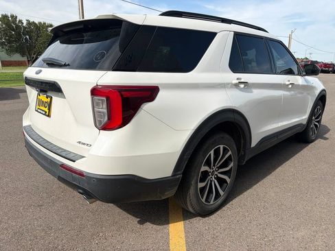 Used 2022 Ford Explorer ST-Line AWD/4WD image 6