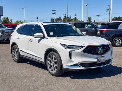 Used 2022 Acura MDX SH-AWD w/ Technology Package image 5