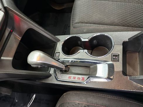 Used 2015 GMC Terrain SLE FWD image 26