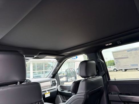 New 2026 Ford F350 Platinum w/ FX4 Off-Road Package AWD/4WD image 12