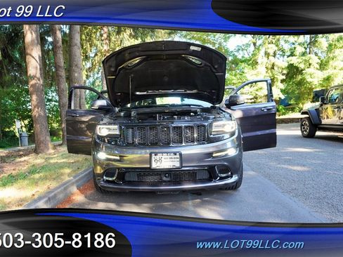 Used 2015 Jeep Grand Cherokee SRT w/ Luxury Group II AWD/4WD image 28