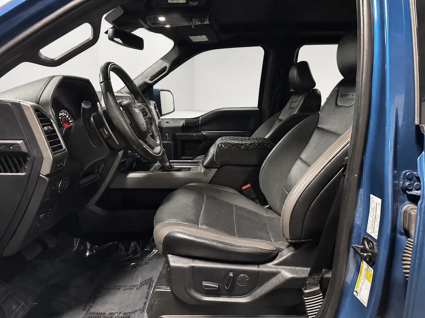 Used 2019 Ford F150 Raptor w/ Equipment Group 802A Luxury AWD/4WD image 10