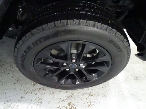 Certified 2025 Jeep Wrangler Sahara 4xe image 27