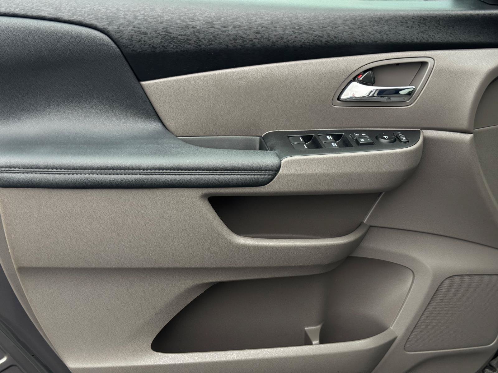 Used 2016 Honda Odyssey EX-L image 14