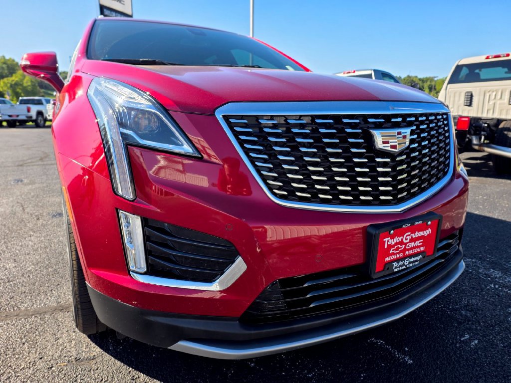 Used 2023 Cadillac XT5 Premium Luxury FWD image 11