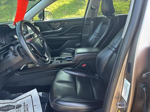 Used 2020 Lincoln Corsair AWD w/ Equipment Group 101A image 11
