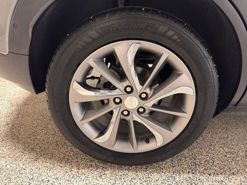 Used 2020 Buick Encore GX Essence w/ Experience Buick Package AWD/4WD image 29
