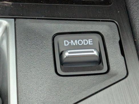 New 2026 Nissan Kicks SV image 17