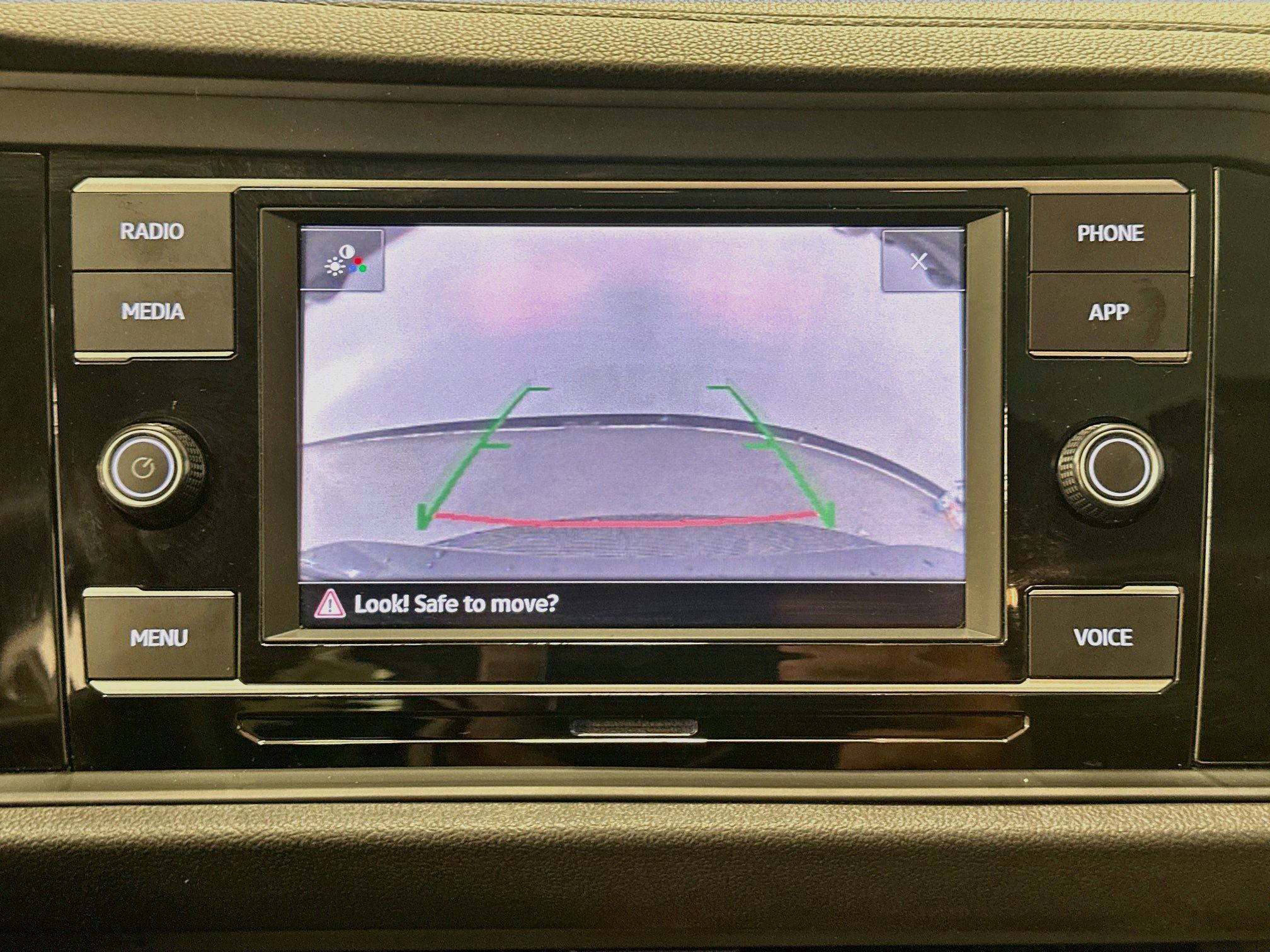 Used 2024 Volkswagen Jetta SE FWD image 23