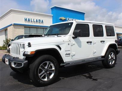 Used 2021 Jeep Wrangler Unlimited Sahara w/ Uconnect 4C Nav & Sound Group