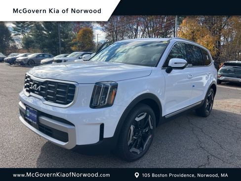 New 2025 Kia Telluride S image 1