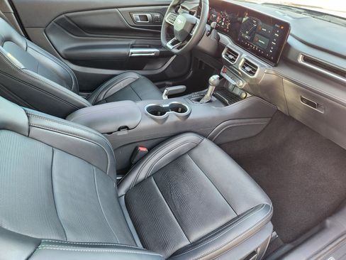 Used 2024 Ford Mustang GT Premium w/ GT Performance Package RWD image 18