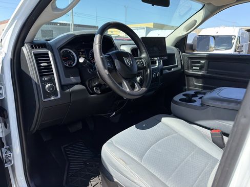 Used 2015 RAM 1500 Express AWD/4WD image 9