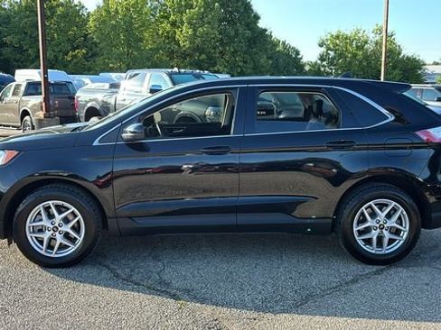 Used 2024 Ford Edge SEL w/ Convenience Package AWD/4WD image 4