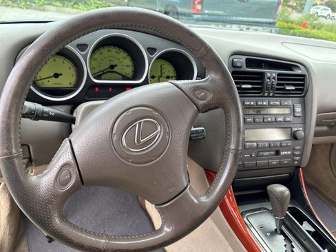 Used 2001 Lexus GS 300 image 9