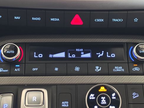 Used 2025 Hyundai Palisade XRT AWD/4WD image 18