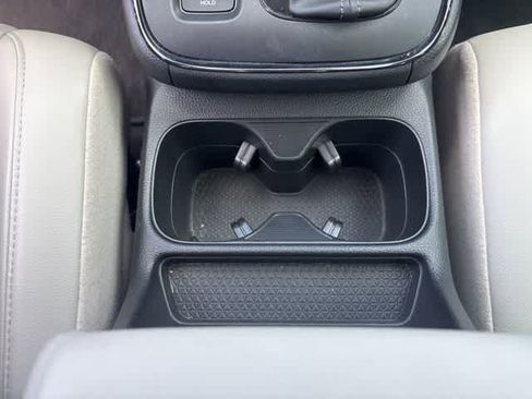 Used 2024 Honda CR-V EX-L image 17