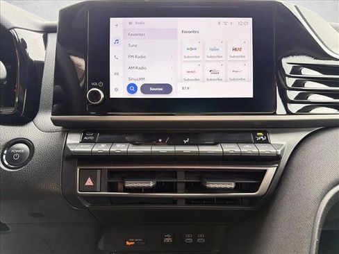 Used 2025 Toyota Camry LE image 19