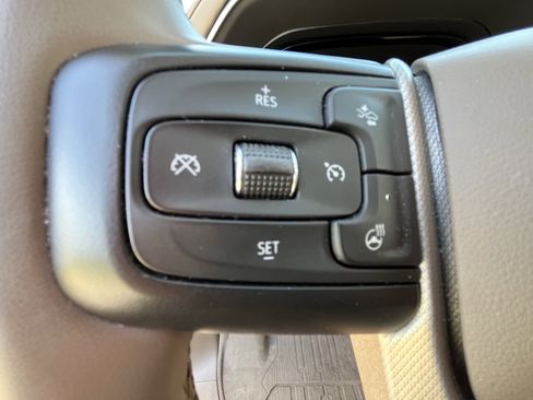 Used 2023 GMC Yukon Denali AWD/4WD image 20
