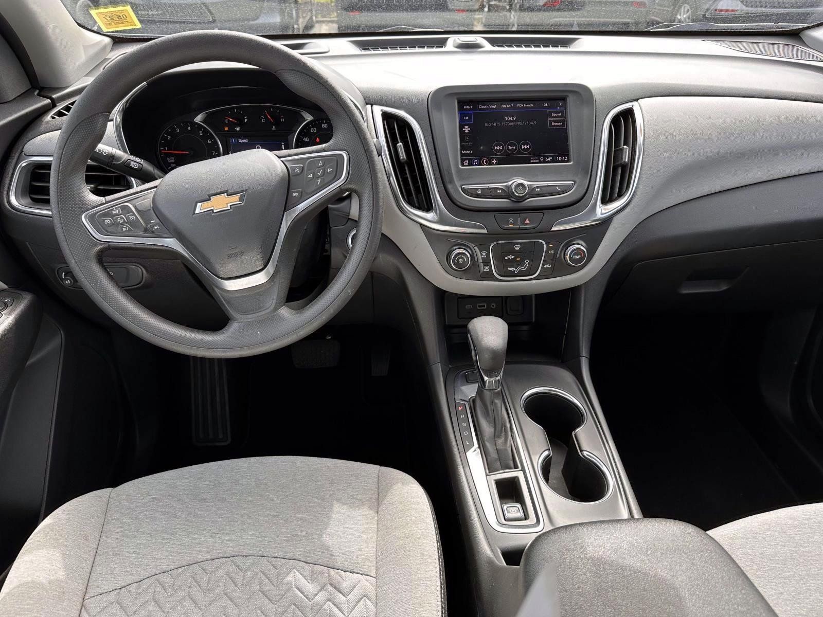 Used 2023 Chevrolet Equinox LS w/ LS Convenience Package AWD/4WD image 15