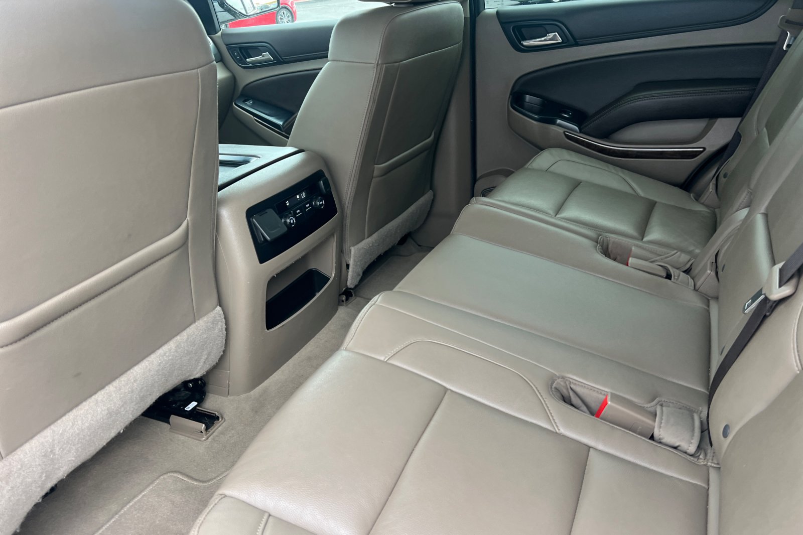 Used 2019 Chevrolet Tahoe LT AWD/4WD image 9