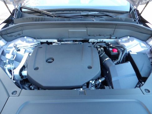 New 2026 Volvo XC90 B6 Plus w/ Protection Package Premier image 29