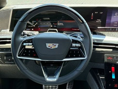 Used 2025 Cadillac Escalade V image 15