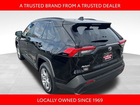 Used 2025 Toyota RAV4 XLE w/ Convenience Package AWD/4WD image 4