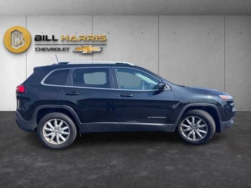 Used 2016 Jeep Cherokee Limited AWD/4WD image 3