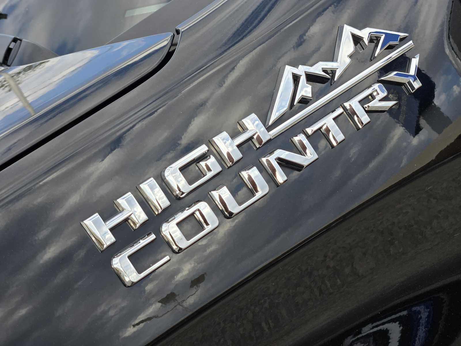 Certified 2024 Chevrolet Silverado 1500 High Country AWD/4WD image 9