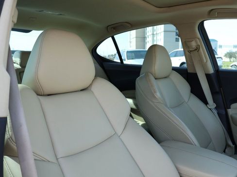 Used 2018 Acura TLX V6 image 14