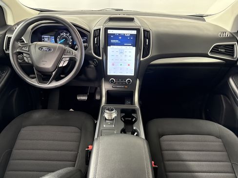 Certified 2023 Ford Edge SE w/ Black Appearance Package AWD/4WD image 10