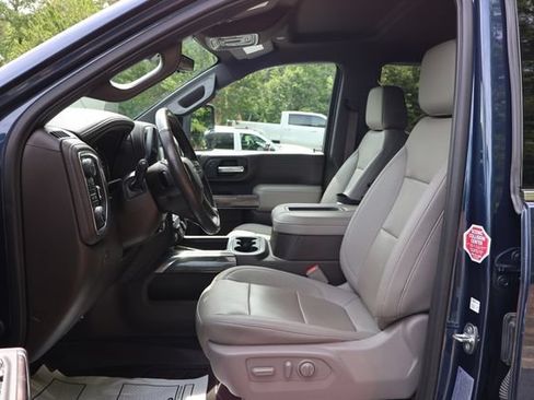 Used 2022 Chevrolet Silverado 2500 LTZ w/ LTZ Premium Package AWD/4WD image 20