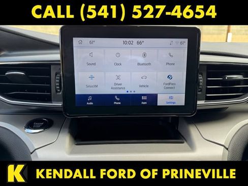 Used 2023 Ford Explorer XLT AWD/4WD image 20
