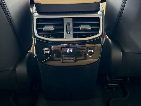 Used 2025 Lexus RX 350 Premium w/ Accessory Package (Z1) image 27